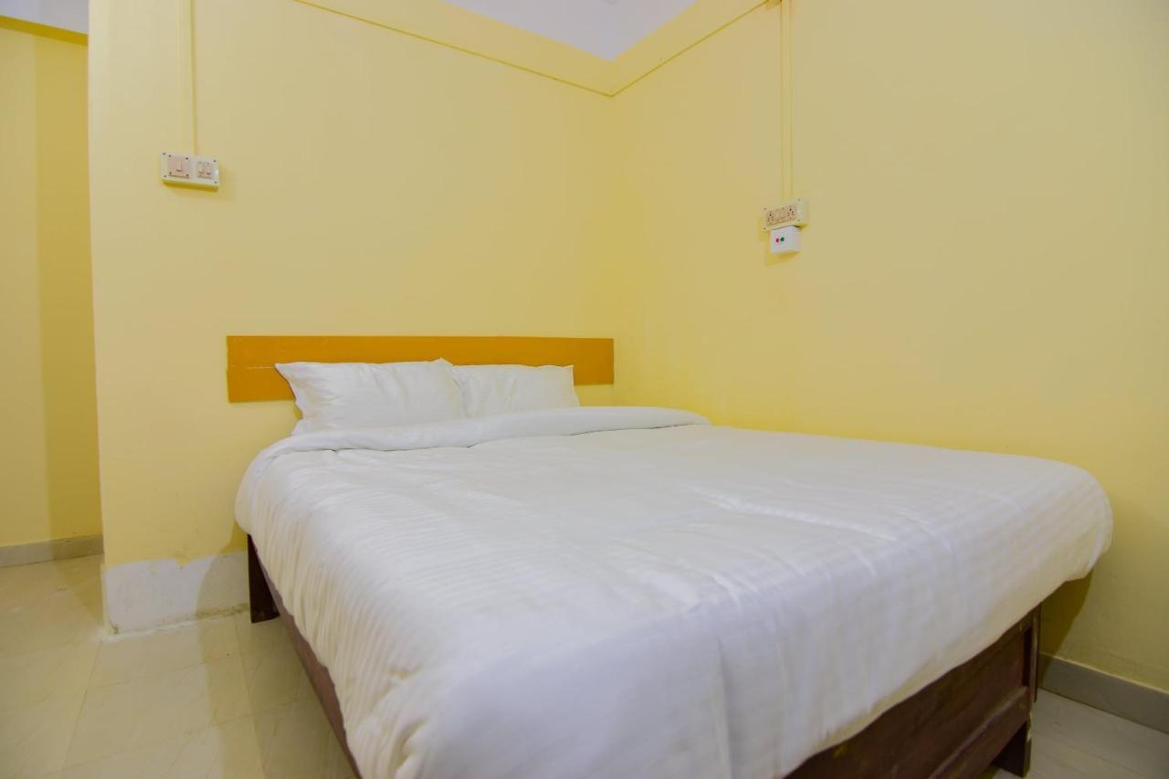 Spot On 30735 Dreamland Guest House Dispur Eksteriør bilde