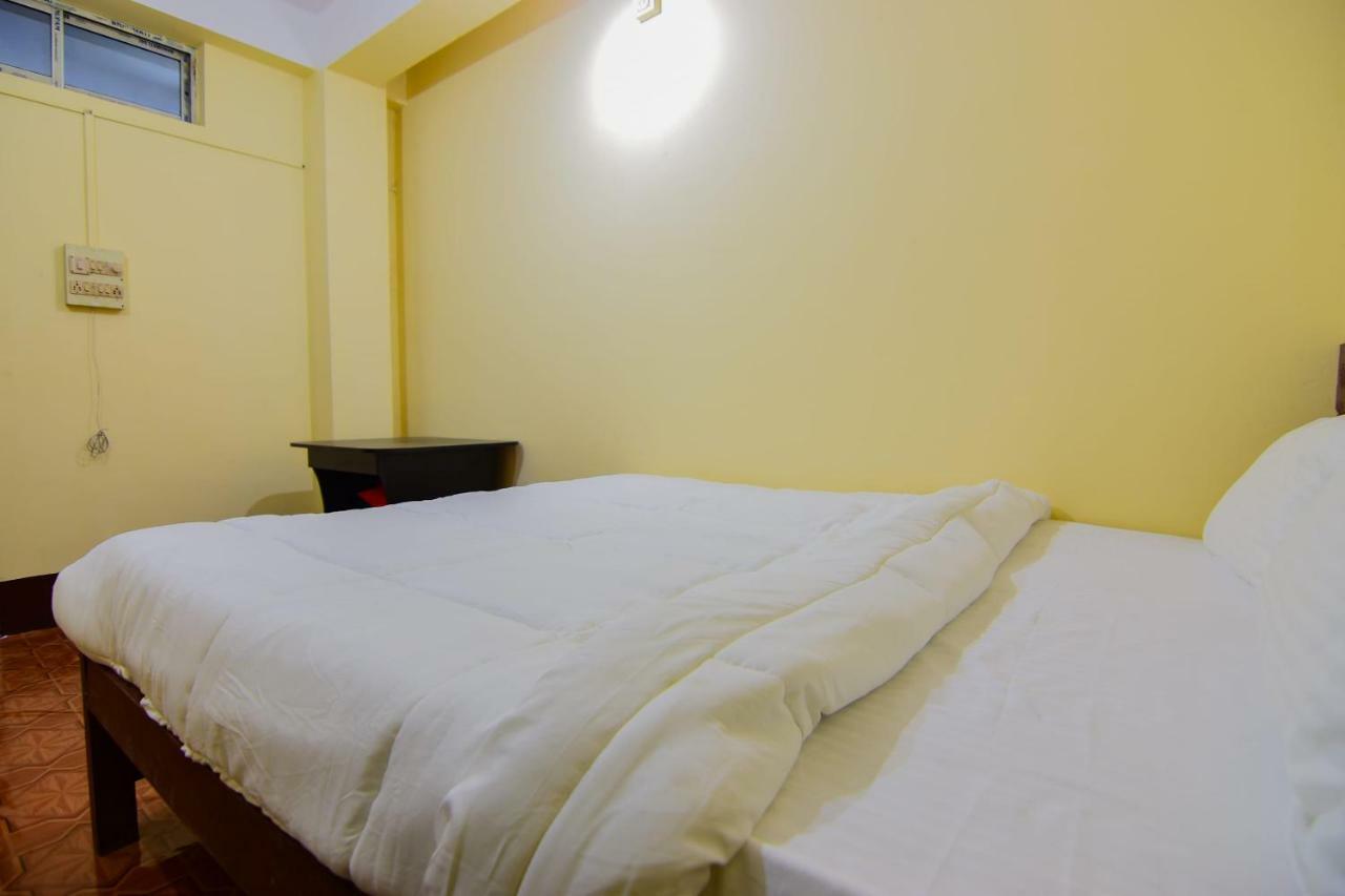 Spot On 30735 Dreamland Guest House Dispur Eksteriør bilde