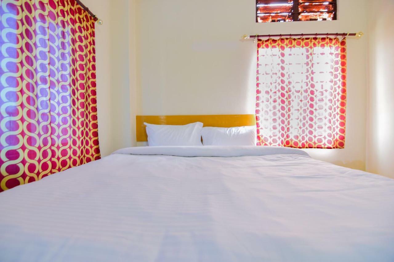 Spot On 30735 Dreamland Guest House Dispur Rom bilde